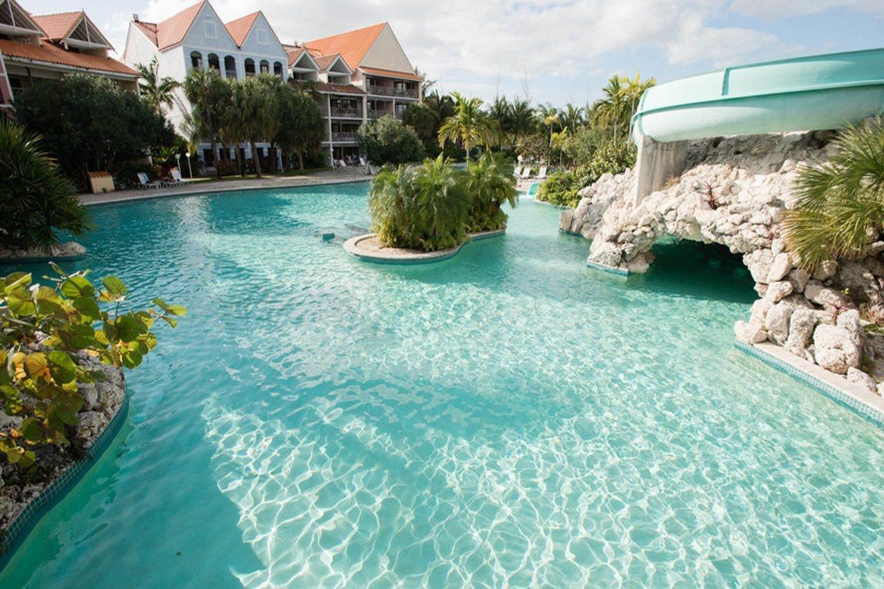 Flamingo Bay Hotel & Marina Freeport Exterior foto