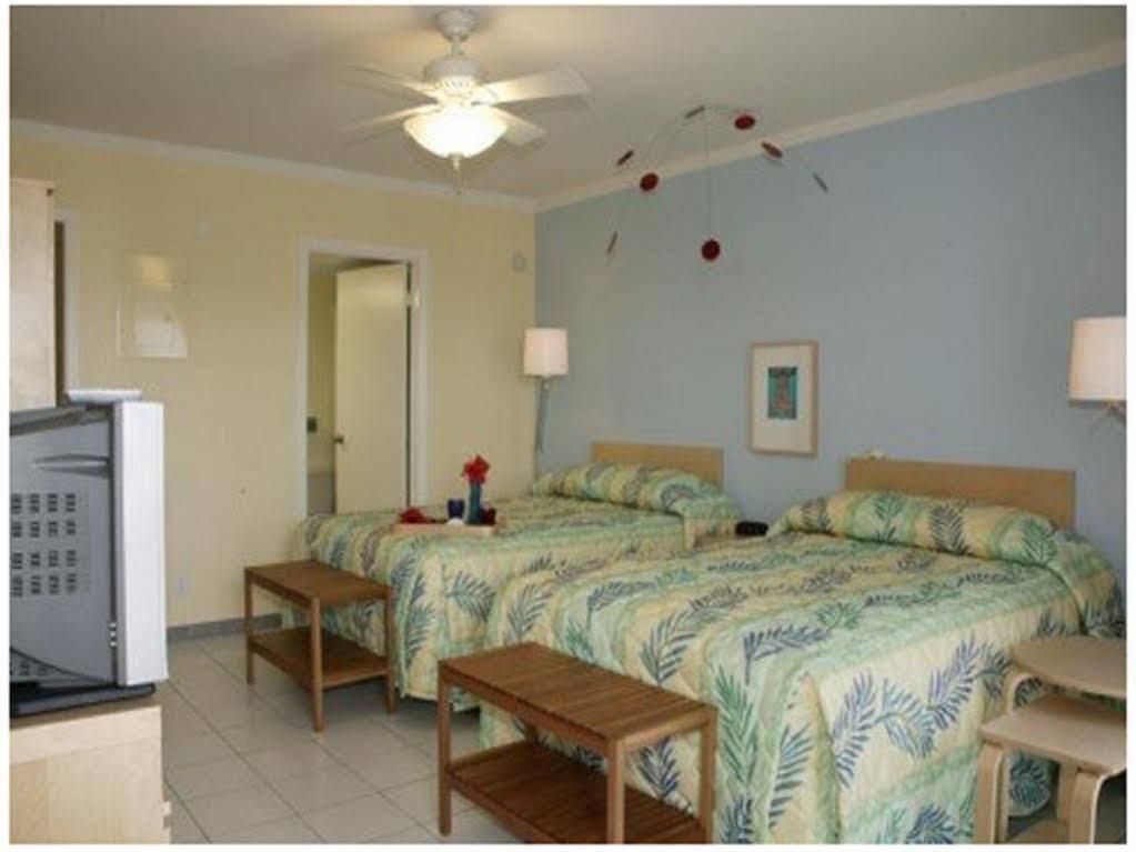 Flamingo Bay Hotel & Marina Freeport Quarto foto